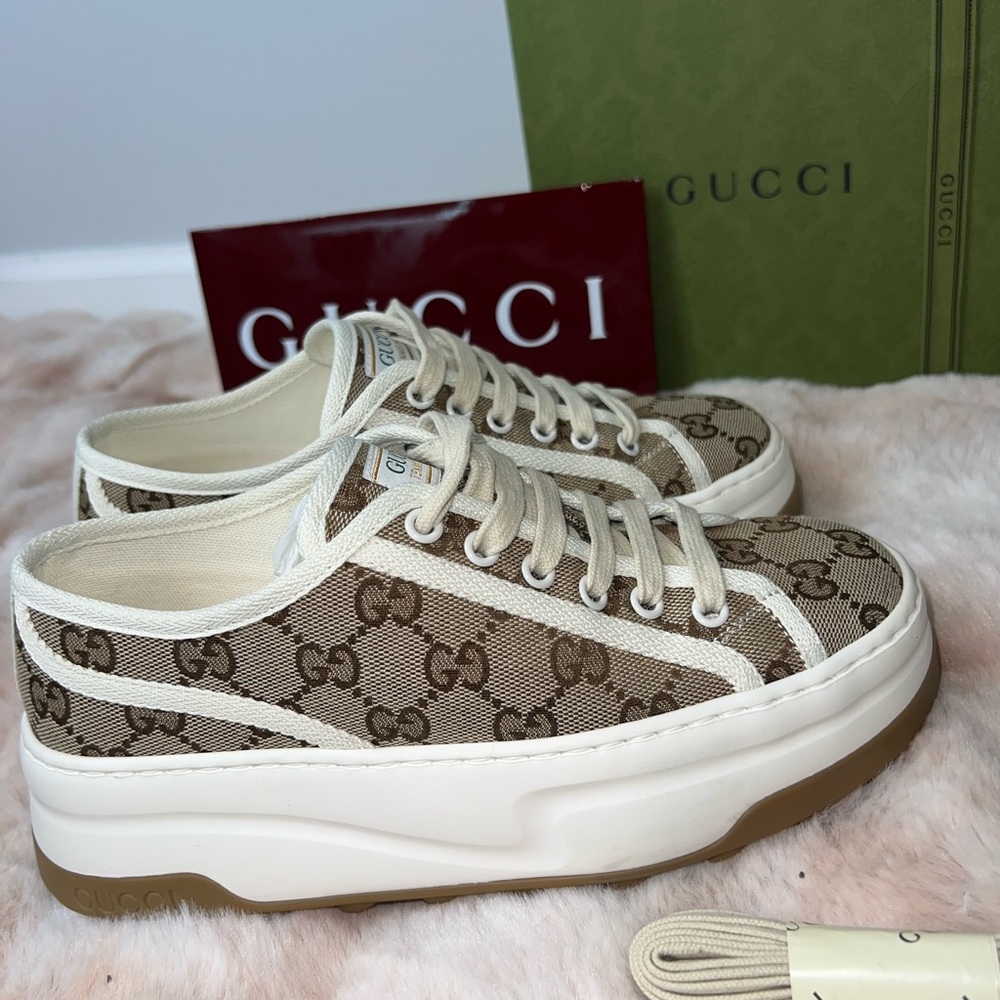 Gucci Beige and White Logo Sneakers - Picture 5 of 7